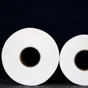 Papier <span class=keywords><strong>toilette</strong></span> en vrac <span class=keywords><strong>de</strong></span> luxe, en rouleaux jumbo, 3 plis, ultra doux, écologique, en pâte <span class=keywords><strong>de</strong></span> bois vierge, imprimé sur mesure, en gros - Product Image 3
