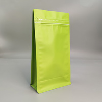Bolsas Verticales Selladas de 8 Lados en Verde Lima Vibrante para Café en Grano al por Mayor