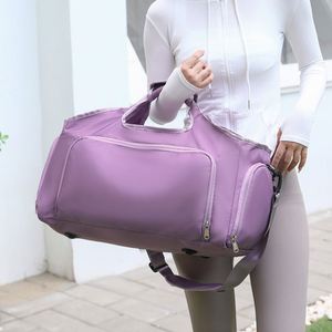 Bolsa Deportiva de Gran Capacidad para Viajes Cortos, Almacenamiento Conveniente, Separación Seco-Húmedo, Portátil, para Yoga, Fitness - Product Image 5