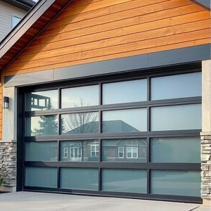 Porte de garage en verre à cadre fin OUNA Maximise la lumière et la vue Panneaux trempés automatiques pour les maisons architecturales modernes - Product Image 5