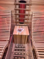 Sauna de Infrarrojos con Interior de Madera de Hemlock Canadiense y Exterior de Aluminio