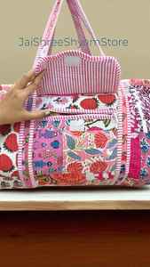 Sac de voyage matelassé en coton, grand sac de voyage fait main, léger, durable, en matière douce, idéal pour la salle de sport, le travail, les week-ends et les vacances - Product Image 5