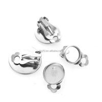 Base de support en acier inoxydable pour boucles d'oreilles à clipser avec plateau pour cabochon et support rond