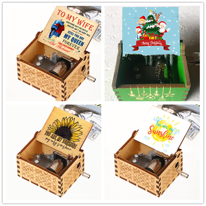 Caja de música de regalo de vacaciones de madera personalizada - Product Image 2