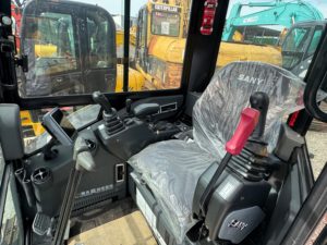 Mini-excavatrice sur chenilles Sany SY35U d'occasion, faible consommation de carburant, transport facile pour la construction résidentielle - Product Image 6