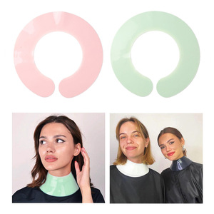 Cape de coiffure en silicone, coussinet anti-adhésif pour les épaules, pour la coupe de cheveux en salon - Product Image 2