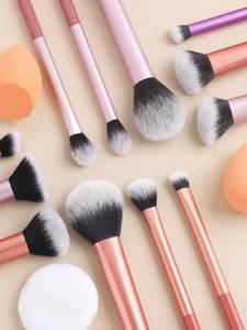 Lot <span class=keywords><strong>de</strong></span> 13 pinceaux <span class=keywords><strong>de</strong></span> maquillage professionnels pour le visage et les sourcils – Kit complet avec <span class=keywords><strong>pinceau</strong></span> <span class=keywords><strong>fond</strong></span> <span class=keywords><strong>de</strong></span> <span class=keywords><strong>teint</strong></span> individuel - Product Image 4