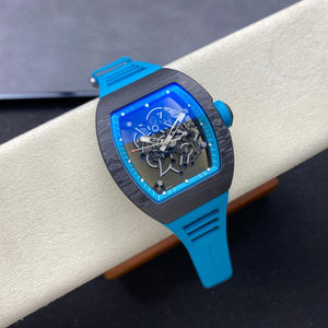 La montre de style punk pour hommes de qualité supérieure en fibre de carbone prend en charge la personnalisation du LOGO - Product Image 4