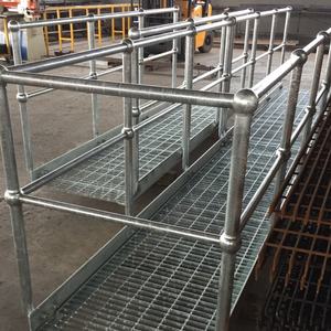 Pali di Contenimento in Acciaio al Carbonio di Alta Qualità e Durevoli, Pali per Esterni con Certificazione CE - Product Image 4