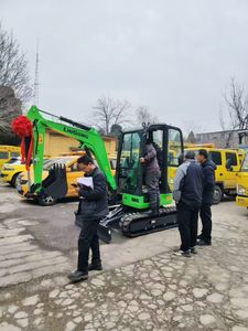 Offre Spéciale Meilleur Prix 2,7 Tonnes Excavatrice Électrique à Bras Zéro Balayage Haute Performance Fiable Zéro Émission Alimentation Usine Batterie Mi - Product Image 4