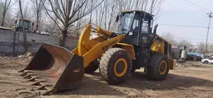 Performances fiables Liugong CLG856 Jaune 90% NEUF Chargeuse sur pneus pour terrains accidentés et Excavatrice-pelleteuse d'occasion - Product Image 2