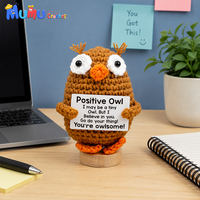 Hibou Amigurumi au Crochet Fait Main, Compagnon de Bureau d'Écoute et d'Encouragement, Décoration d'Étagère Inspirante, Cadeau d'Anniversaire