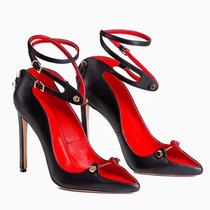 Sandales à talons aiguilles sexy à brides à la cheville pour femmes pour la fête Sandales à talons hauts en métal Ornement découpé Chaussures d'été Escarpins - Product Image 3