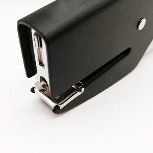 <span class=keywords><strong>Engrapadora</strong></span> <span class=keywords><strong>de</strong></span> Escritorio Manual <span class=keywords><strong>de</strong></span> Metal, Color Negro, Tipo Pinza N.° 10, Alta Calidad, <span class=keywords><strong>Precio</strong></span> <span class=keywords><strong>de</strong></span> Fábrica - Product Image 3