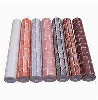 Rouleaux de papier peint modernes auto-adhésifs à motif de briques 3D Décoration intérieure en papier peint imperméable pour appartements