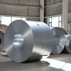 Bobinas de Acero Galvanizado por Inmersión en Caliente, Sin Escamas, Estándar EN, Certificación CE, Aceitado Pesado, para Soldadura, Corte y Doblado, Competitivo - Product Image 1