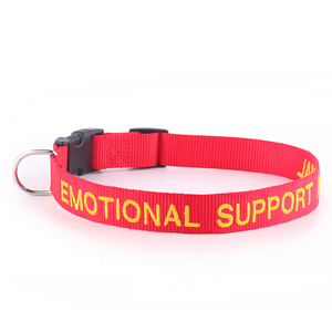 Ensemble de laisses de colliers pour animaux de compagnie de luxe brodés personnalisés en usine collier de laisse de chien personnalisé pour chien de service de soutien émotionnel - Product Image 3