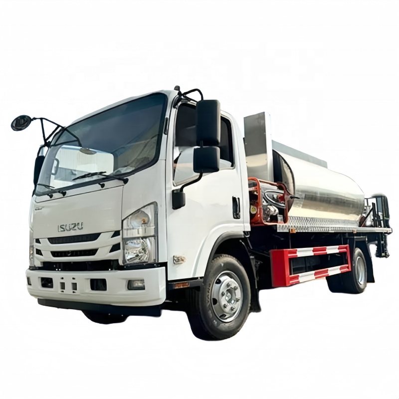 Newest Isuzu Asphalt Sprayer Truck 8000liters