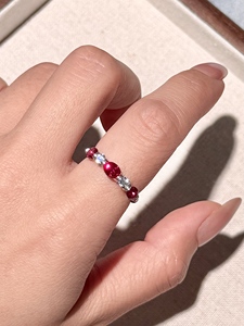 แหวนเงินแท้ 925 ยี่ห้อ UM Jewelry ประดับด้วยไพลินสีน้ำเงินสังเคราะห์แบบซันเซ็ตและฟรอสต์ และเพชรซิคอนสีขาว สำหรับผู้ชายและผู้หญิง สวมใส่ได้ทุกวัน งานแต่งงาน และงานปาร์ตี้ - Product Image 3
