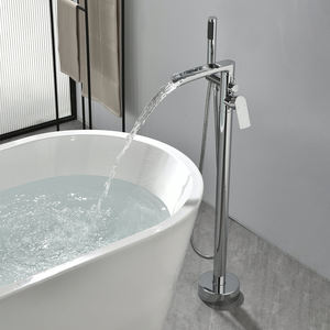 Grifo de bañera <span class=keywords><strong>real</strong></span> de pie, cromado, <span class=keywords><strong>cascada</strong></span> pulida, grifo de caño de bañera con ducha de lluvia - Product Image 1