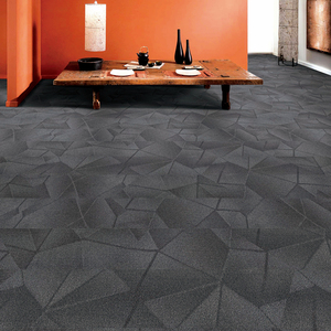 Dalles de moquette antidérapantes en nylon SD 100 % résistantes aux taches, forme originale, adaptées aux animaux domestiques, noires, pour bureau et usage domestique - Product Image 2
