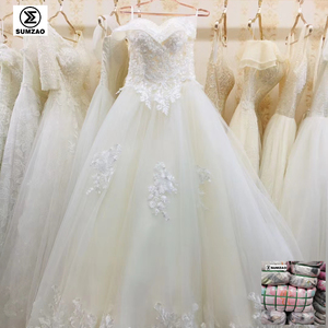 Balles de Vêtements <span class=keywords><strong>d</strong></span>'Occasion <span class=keywords><strong>d</strong></span>'Origine Européenne, Vêtements Usagés <span class=keywords><strong>en</strong></span> Gros, <span class=keywords><strong>Robe</strong></span> de Mariée <span class=keywords><strong>d</strong></span>'Occasion - Product Image 1