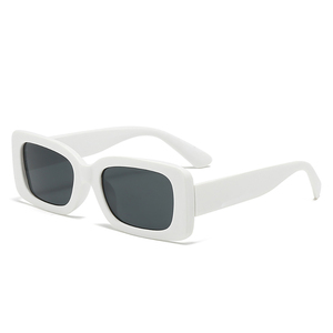 Occhiali da sole quadrati con Logo personalizzato di moda basso minimo ordine piccoli occhiali da sole rettangolari anti-uv per uomo e donna Cool Classic - Product Image 4