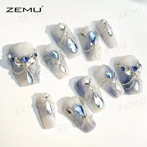 指甲钻石设计3 "X 120条塑料指甲钻石点蓝调指甲，上面有钻石