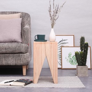 Taburete nórdico moderno de madera maciza taburete bajo creativo personalizado con adornos de troncos de <span class=keywords><strong>muelle</strong></span> para <span class=keywords><strong>el</strong></span> hogar mesa de té <span class=keywords><strong>gimnasio</strong></span> para apartamentos - Product Image 1