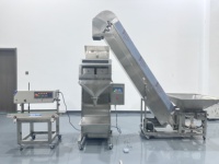 Machine de remplissage semi-automatique électrique pour granulés (sacs, seaux, bidons) - Facile à utiliser avec contrôle PLC