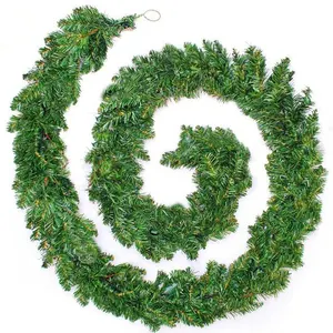 Прочная зеленая искусственная Рождественская гирлянда для праздничного декора