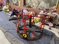 Bon marché, équipement de terrain de jeu extérieur pour enfants, manège, vélos d'équitation pour parc d'attractions