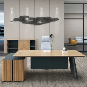 Premium quality Office Furniture E1 MDF VENEER office table modern light luxury ceo boss executive desk With wireless charging