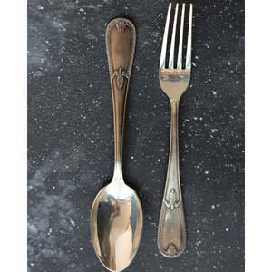 Par de cubiertos franceses de aleación de plata para bebé, tenedor y cuchara de 14,5 cm de longitud, caja original - Product Image 3