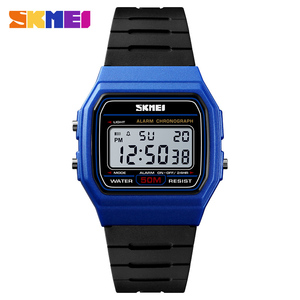 Reloj deportivo digital cuadrado dorado SKMEI 1412 DSM11, resistente al agua, con correa de caucho para hombre, regalo promocional. - Product Image 6
