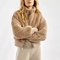 Veste d'hiver en gros, veste en peluche décontractée et chaude, col montant, veste en sherpa courte pour femmes
