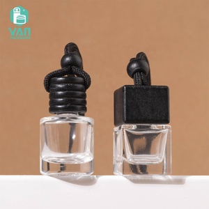 YAN Packaging'<strong>s</strong> Fashionable <strong>Square</strong> 8ml 9ml <strong>Diffuser</strong> Car Air Freshener Hanging Perfume Glass Bottle Wood Cap Multiple Skull - Product Image 4