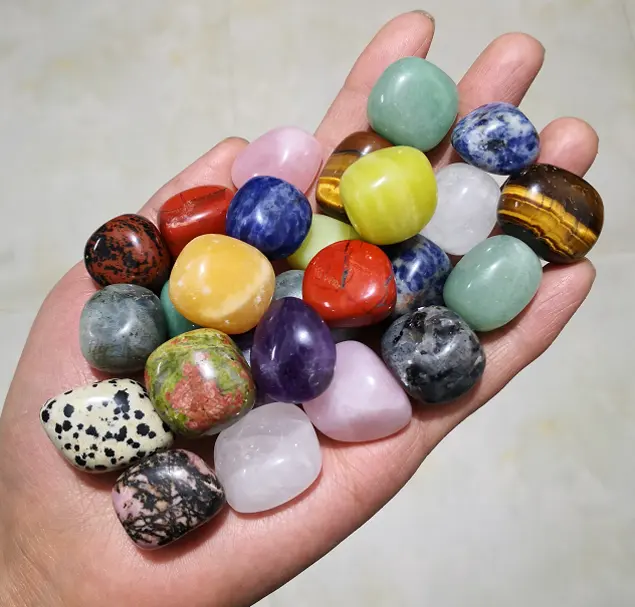 Wholesale High Quality Natural Bulk Stone Colourful Crystals Natural Tumbled Stones Polished Crystal Crystal Tumbles