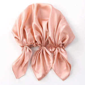 قبعة استحمام حريرية حريرية صيفية ثلاثية الأضلاع للسيدات ، قبعة استحمام حريرية من التوت الطويل - Product Image 1