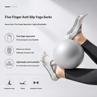 Chaussettes de yoga et de Pilates antidérapantes professionnelles en coton à cinq doigts, absorbant la transpiration, pour sports d'intérieur, vente en gros