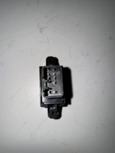 Interruttore elettrico per finestrino 93570-1Y500 per modelli Kia Morning & Picanto <span class=keywords><strong>TA</strong></span> 2011-2017 93575-1Y000 e 93570-1Y200 - Product Image 4