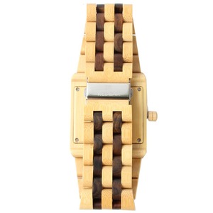 Montres en bois de fabrication artisanale, vente en gros transfrontalière d'usine, déstockage, bois massif, quartz, écologiques, 48 mm carrées, pour hommes - Product Image 3