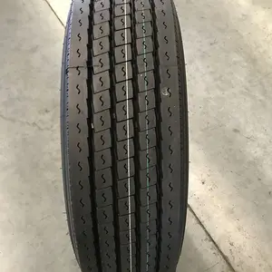 Superhawk/Havkway Tubless Lichte Vrachtwagenband Hk867 215/75r17.5