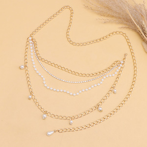 สายสร้อยเอวไข่มุกสำหรับผู้หญิงสีทองสี่ชั้นจี้กลมประดับร่างกายแบบลำลอง - Product Image 4