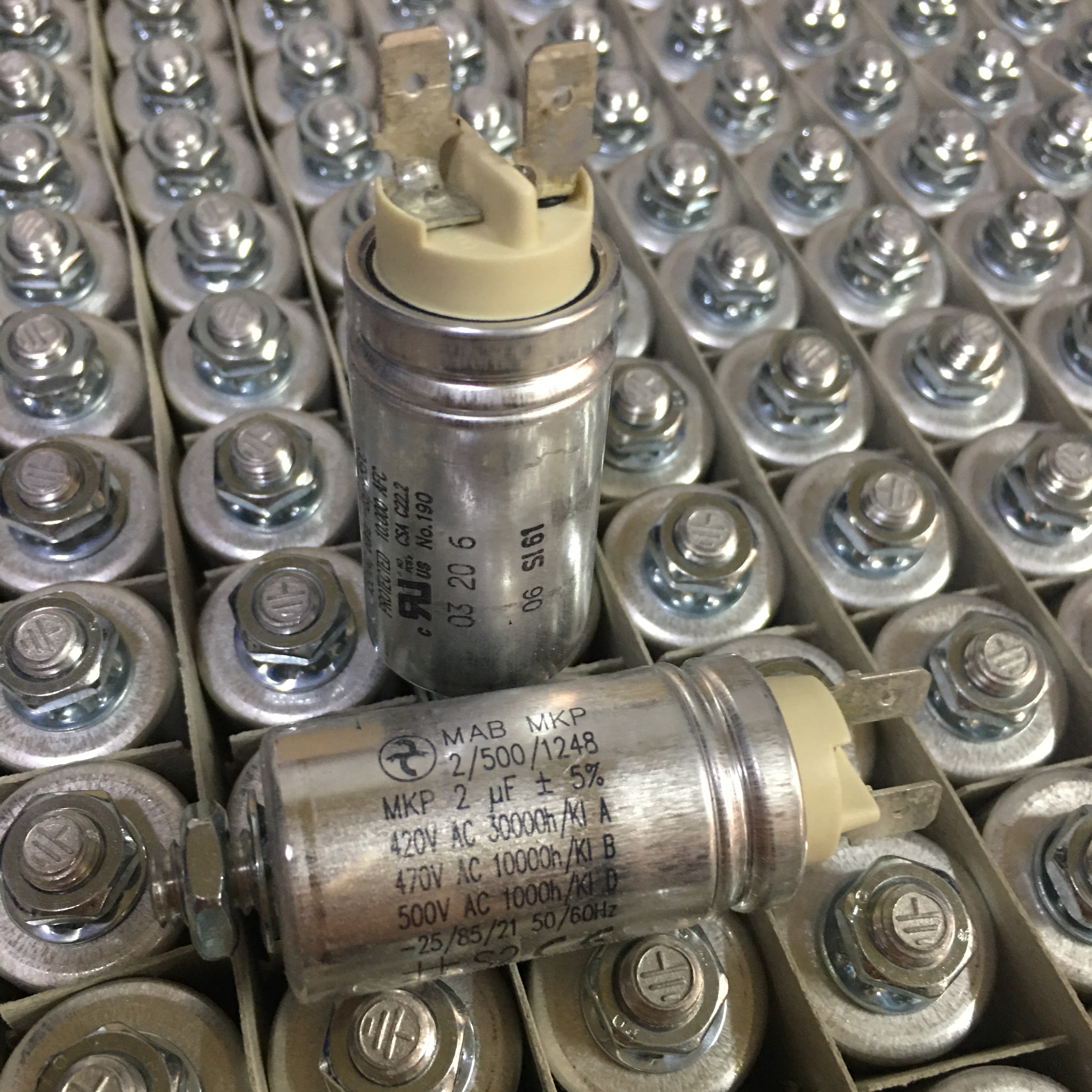 HYDRA MAB MKP Start Capacitors - Reliable Performance