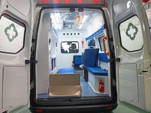 Ambulance de transport de patients, clinique mobile, véhicule 4x2, ambulance médicale de soins intensifs surveillée, ambulance à pression négative à vendre - Product Image 6