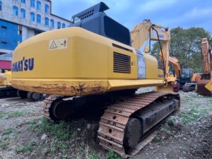 Excavatrice Komatsu PC400 d'occasion de haute qualité à prix avantageux avec pièces de rechange d'origine, faible durée de fonctionnement, excavatrices Komatsu d'occasion - Product Image 4