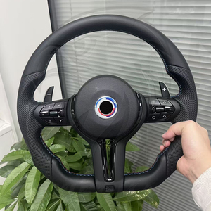 Volante Sportivo M in Pelle Premium con <span class=keywords><strong>Logo</strong></span> Personalizzato per <span class=keywords><strong>BMW</strong></span> Serie F31 F32 F36 M3 F80 M4 F82 M5 F10 X5 F07 F20 F21 F22 F30 E90 - Product Image 1