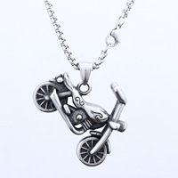 Colliers commémoratifs en acier inoxydable Charme moto tibétain Charme moto Pendentifs moto Vintage Pendentif scooter