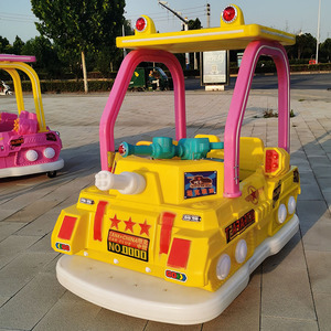 Venta caliente Parque temático de la ciudad <span class=keywords><strong>el</strong></span>éctrica Padre-Hijo <span class=keywords><strong>el</strong></span> <span class=keywords><strong>coche</strong></span> Juguete Tanque brillante Ventas de coches de parachoques de entretenimiento para padres e hijos - Product Image 5